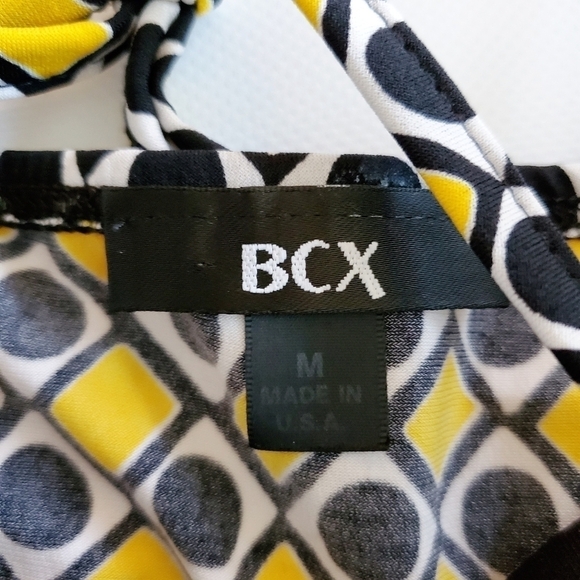 1062 * BCX Geometric Print Halter Top Yellow Black Size M - Picture 5 of 10